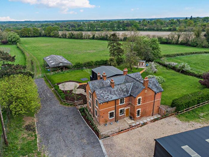 5 Bedroom Equestrian Facility For Sale In Manns Hill, Burghfield Common, Reading, Berkshire, RG7