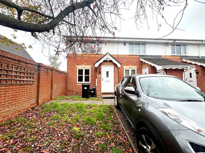 2 Bedroom Property To Rent In Helegan Close, Orpington, BR6