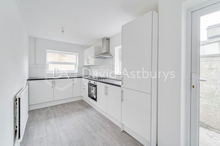2 Bedroom Terraced House To Rent In Moselle Avenue, Wood Green, London, N22