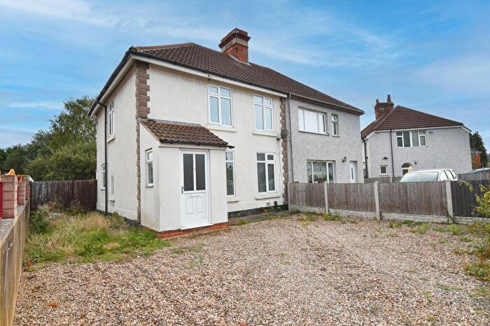 3 Bedroom Semi-Detached House For Sale In Grosvenor Crescent, Arksey, DN5