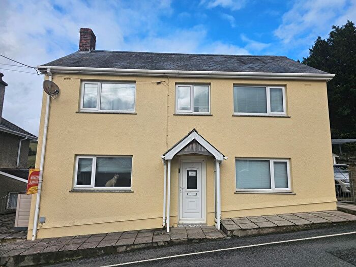 4 Bedroom Detached House For Sale In Llangeitho, Tregaron, SY25