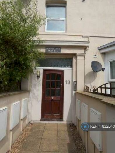 3 Bedroom Flat To Rent In Norwich Avenue, Bournemouth, BH2