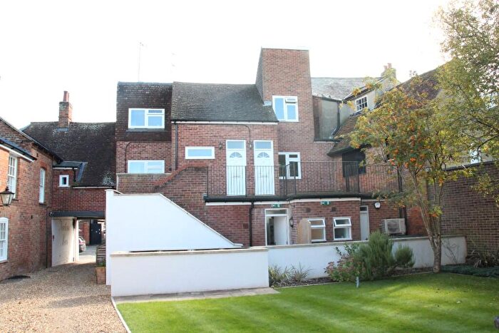 2 Bedroom Apartment To Rent In Newton Mews, Hungerford, Berkshire, RG17