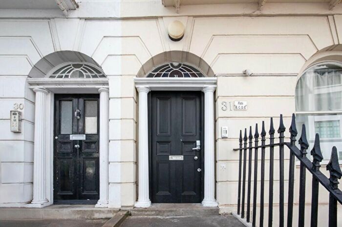 1 Bedroom Apartment To Rent In Mornington Crescent, London, NW1