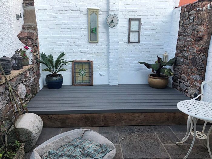 3 Bedroom Terraced House To Rent In Topsham, Exeter, EX3