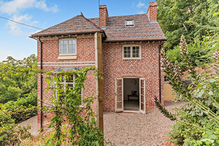 5 Bedroom Detached House For Sale In Worcester Road, Newnham Bridge, Tenbury Wells, Worcestershire, WR15