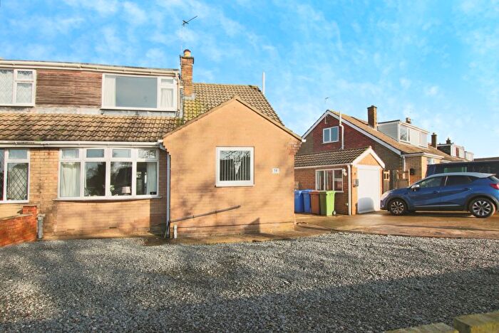 4 Bedroom Semi-Detached Bungalow For Sale In Marritt Way, Keyingham, Hull, HU12