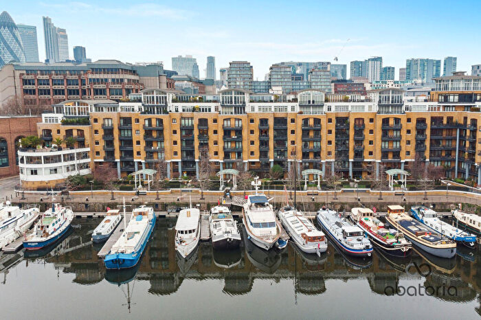2 Bedroom Apartment To Rent In City Quay, St Katharine Docks, London, E1W