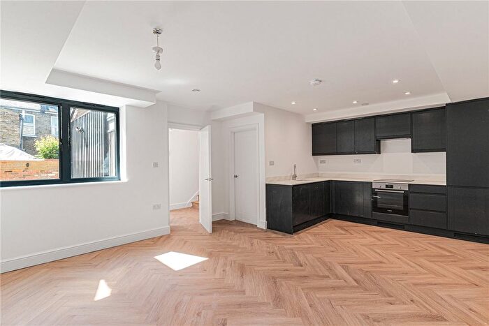 3 Bedroom End Terrace House To Rent In River Mews, London, W7