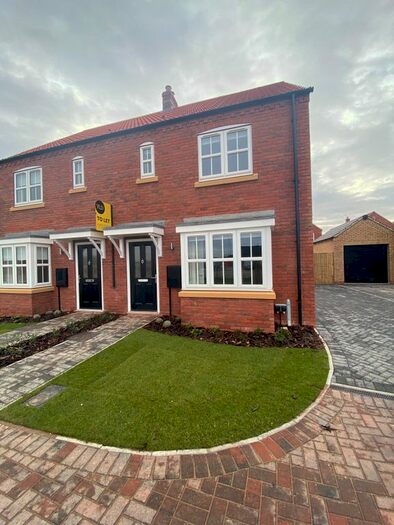 3 Bedroom Semi-Detached House To Rent In Poppy Close, Goole, DN14