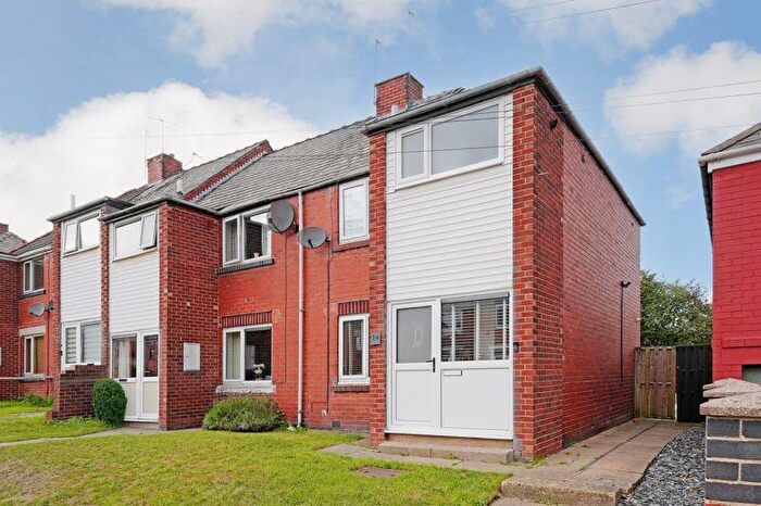 3 Bedroom Terraced House To Rent In Hillcrest Road, Sheffield, S35