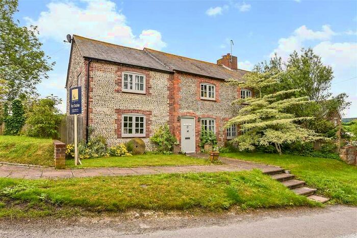 4 Bedroom Semi-Detached House For Sale In Wepham, BN18