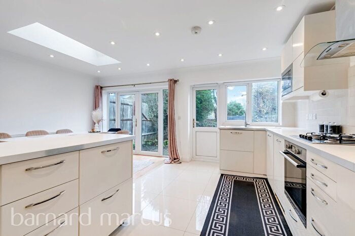 4 Bedroom Property To Rent In Cambridge Road, New Malden, KT3