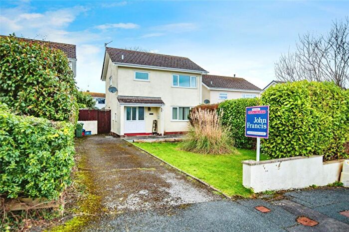 3 Bedroom Detached House For Sale In Hean Close, Saundersfoot, Pembrokeshire, SA69