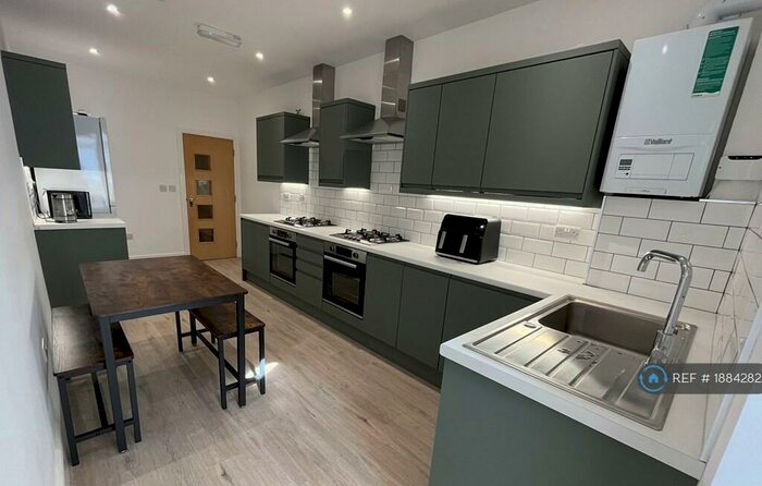 6 Bedroom Terraced House To Rent In Greenbank Road, Liverpool, L18