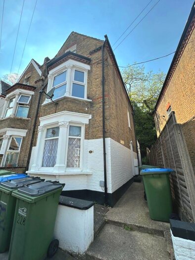 1 Bedroom Maisonette To Rent In Manthorp Road, Plumstead, SE18