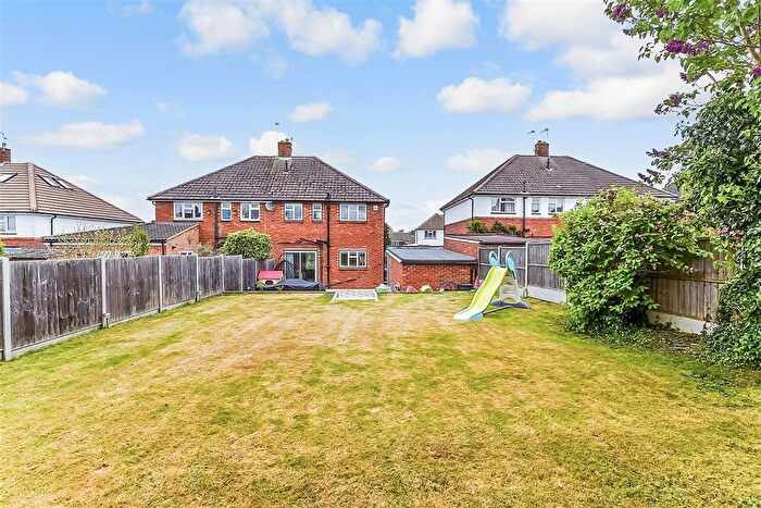 3 Bedroom Semi-detached House For Sale In Sheppey Road, Loose, Maidstone, Kent, ME15