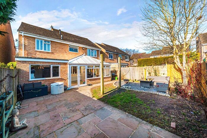 4 Bedroom Detached House For Sale In Freeland, Witney, OX29