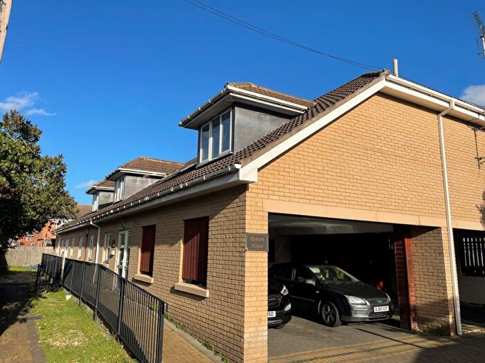 2 Bedroom Apartment To Rent In Renson Close, Peterborough, PE4