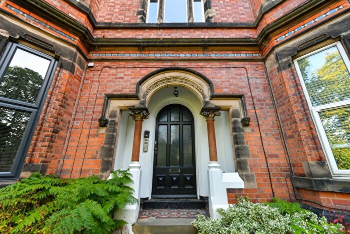 2 Bedroom Flat To Rent In Mansfield Road, Nottingham, Nottinghamshire, NG5