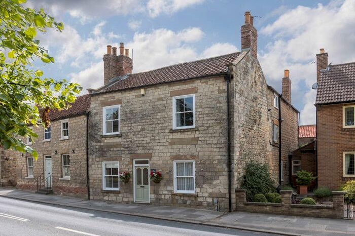 4 Bedroom Semi-Detached House For Sale In Old Malton, Malton, YO17