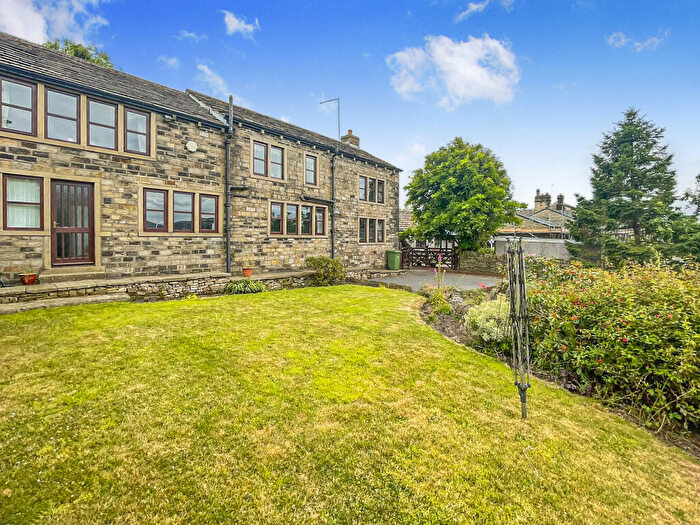 4 Bedroom Semi-Detached House For Sale In The Barn, Hall Bower, Hall Bower, Huddersfield, Kirklees, HD4