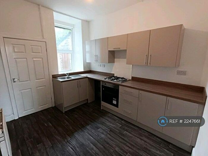 2 Bedroom Terraced House To Rent In Pendlebury Road, Swinton, Manchester, M27