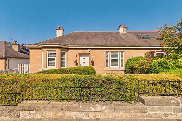 3 Bedroom Semi Detached Bungalow For Sale In Gilmerton Road, Gilmerton, Edinburgh, EH17