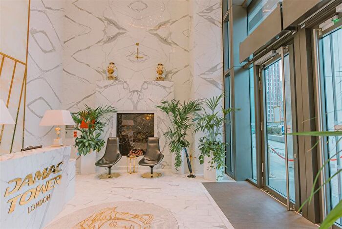 2 Bedroom Flat To Rent In Bondway, London, SW8