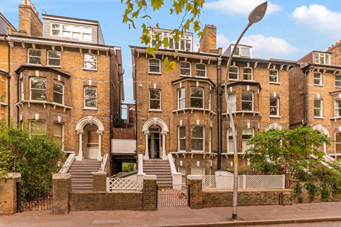 1 Bedroom Flat For Sale In East Dulwich Road, London, SE22