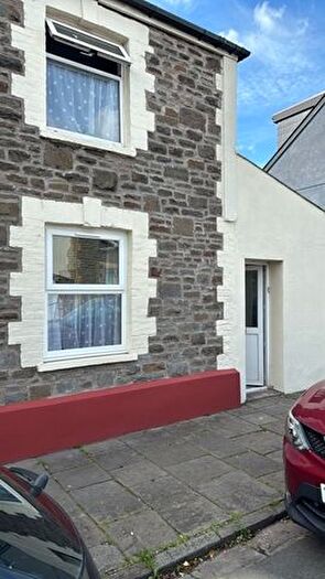 1 Bedroom Flat To Rent In Woodville Road, Cathays, Cardiff, CF24