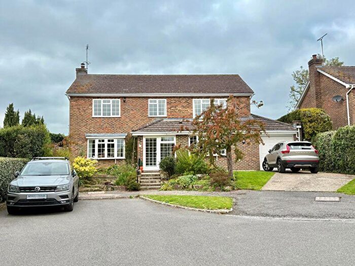 4 Bedroom Detached House For Sale In Mytten Close, Cuckfield, RH17