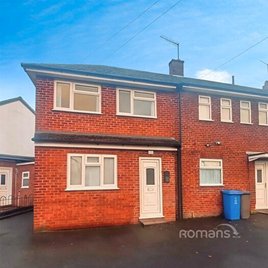 1 Bedroom House To Rent In Blackamoor Lane, Maidenhead, SL6