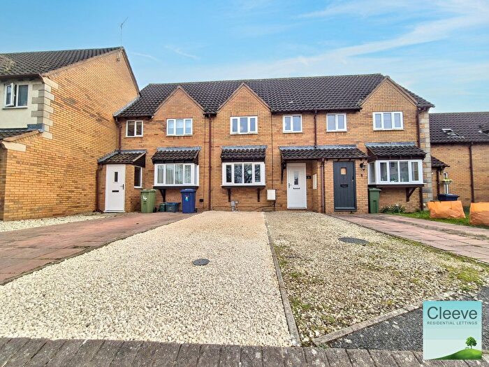 3 Bedroom Terraced House To Rent In Lavender Mews, Bishops Cleeve, Cheltenham, GL52