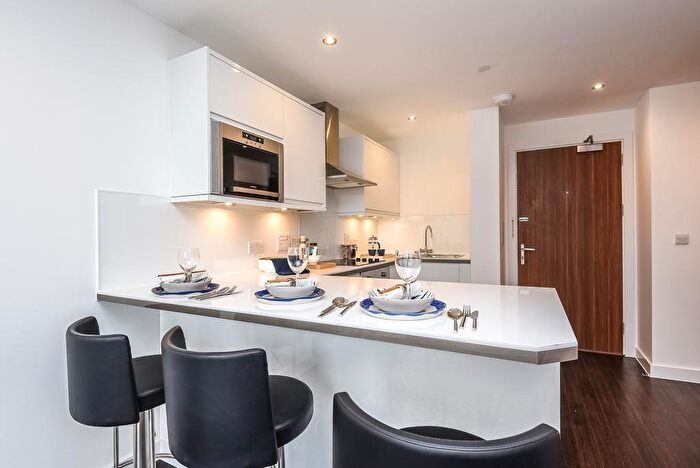 2 Bedroom Apartment To Rent In Northumberland House, Sutton, SM2