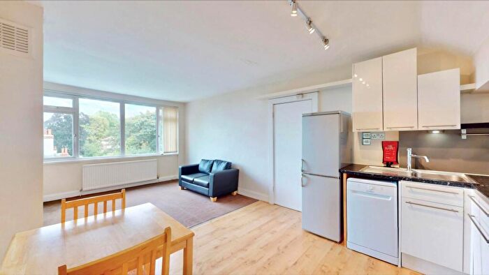 1 Bedroom Flat To Rent In Hornsey Lane Gardens, Highgate, N6