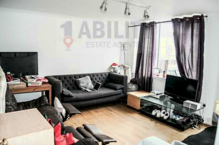 4 Bedroom Flat To Rent In Bermondsey, SE16