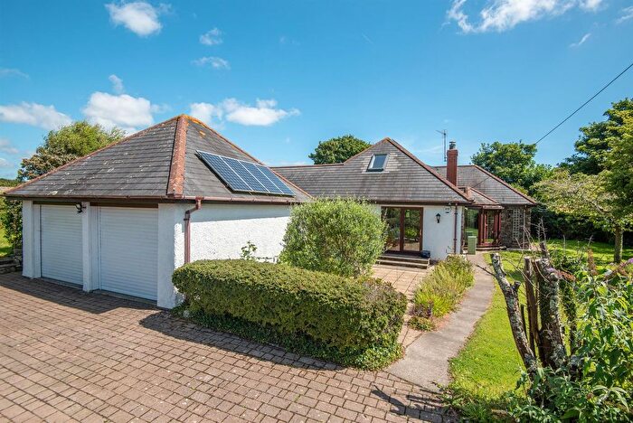4 Bedroom Detached Bungalow For Sale In Penwarne Road, Mawnan Smith, Falmouth, TR11