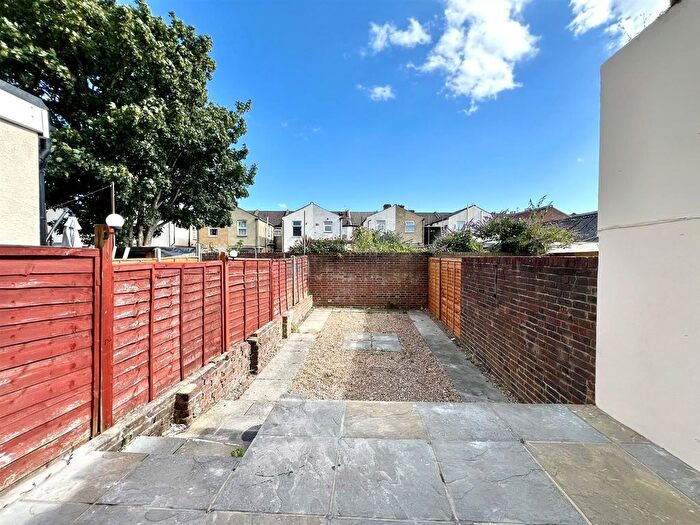 2 Bedroom Terraced House To Rent In Cyprus Road, Portsmouth, PO2