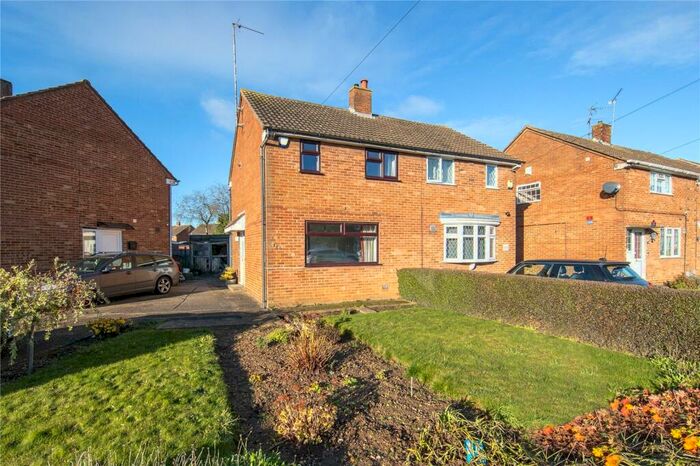 2 Bedroom Semi-Detached House To Rent In Chesford Road, Luton, Bedfordshire, LU2