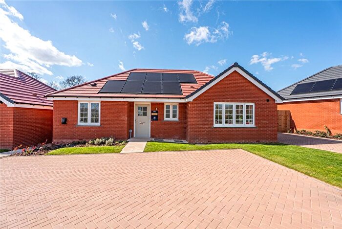 3 Bedroom Bungalow For Sale In Bramley Fields, Southwell, Nottinghamshire, NG25