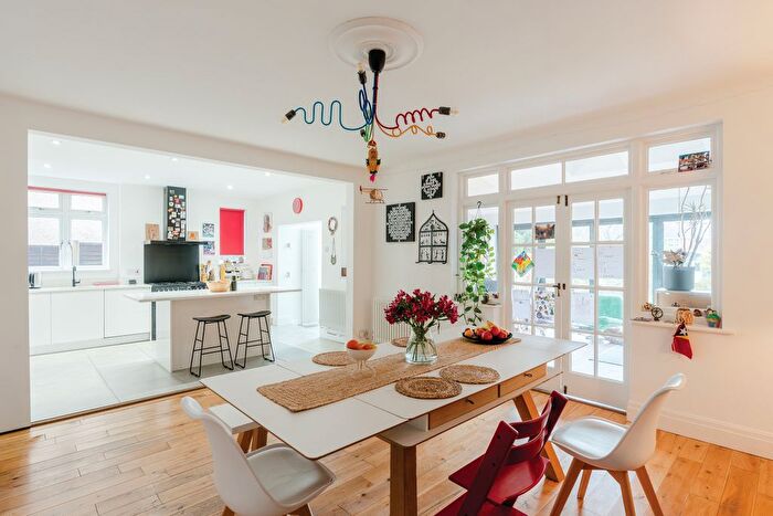 4 Bedroom Semi Detached House For Sale In Badminton Road, Downend, Bristol, Gloucestershire, BS16