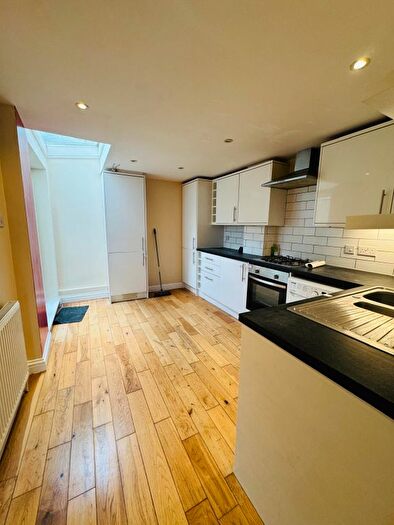 1 Bedroom Flat To Rent In Alma Road, St Albans, AL1