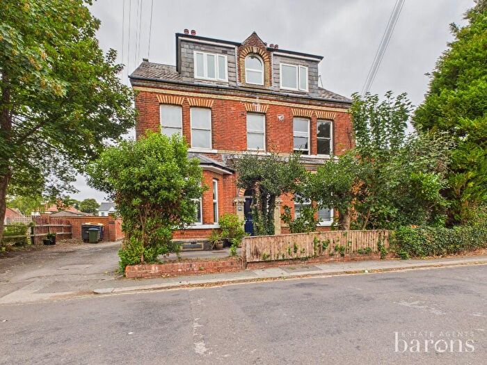 1 Bedroom Flat For Sale In Tally Ho Lodge, Cromwell Road, Basingstoke, Hampshire, RG21