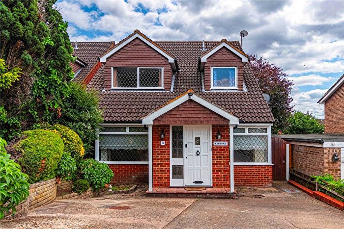 4 Bedroom Detached House To Rent In Meadowbank, Oxhey, Herts, WD19