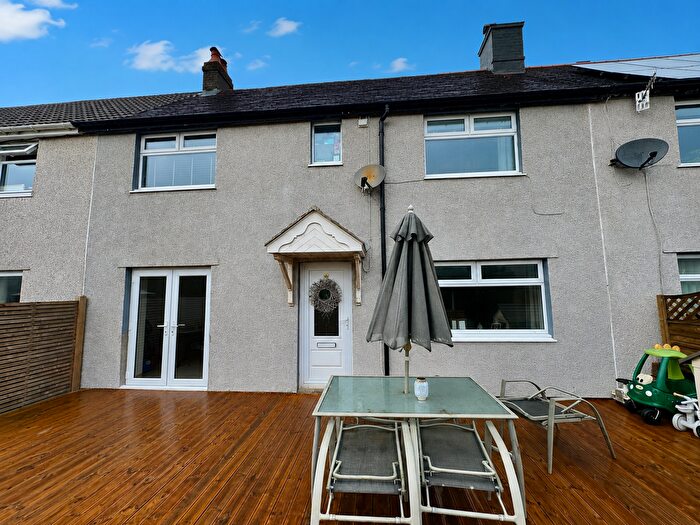 3 Bedroom Terraced House For Sale In Ael-Y-Bryn Terrace, Newbridge, Newport, NP11