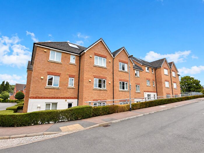 2 Bedroom Apartment For Sale In Monarch Way, Leighton Buzzard, LU7