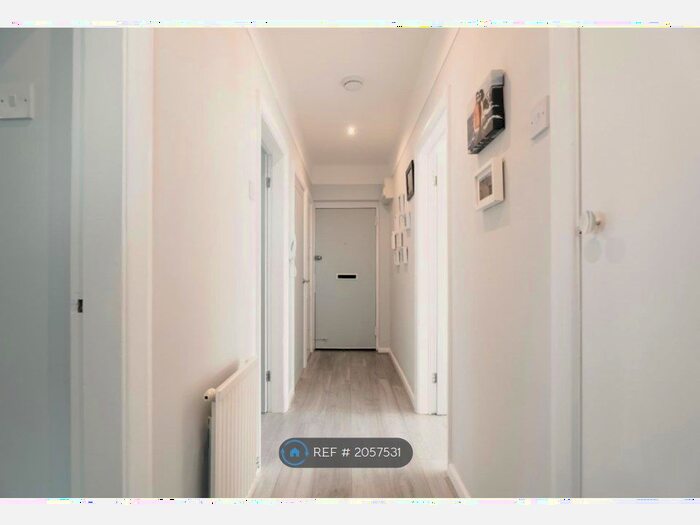 2 Bedroom Flat To Rent In Bella Vista Court, Liverpool, L23