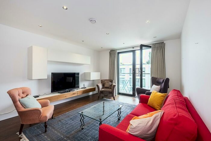 2 Bedroom Apartment To Rent In Aberdeen Lane London, N5