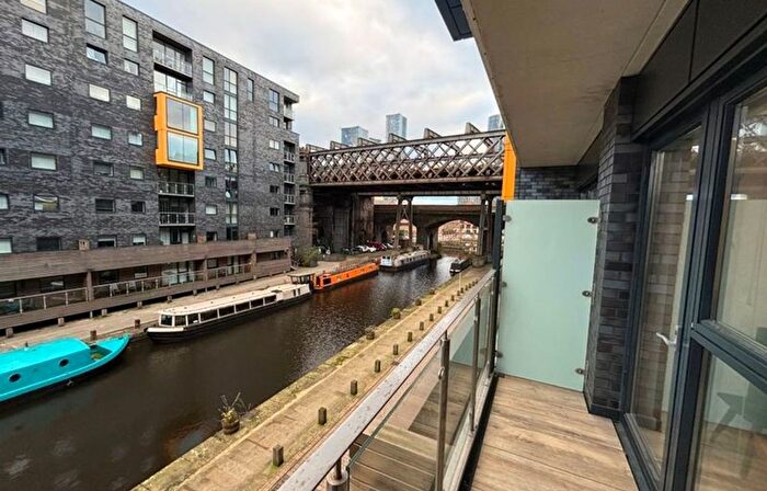Garage / Parking To Rent In Potato Wharf, Manchester, M3